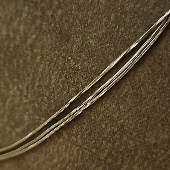 BRIGHTON Silver Plated Eve's Delight Floral Sliding Pendant Multi-chain Necklace - Picture 5 of 6